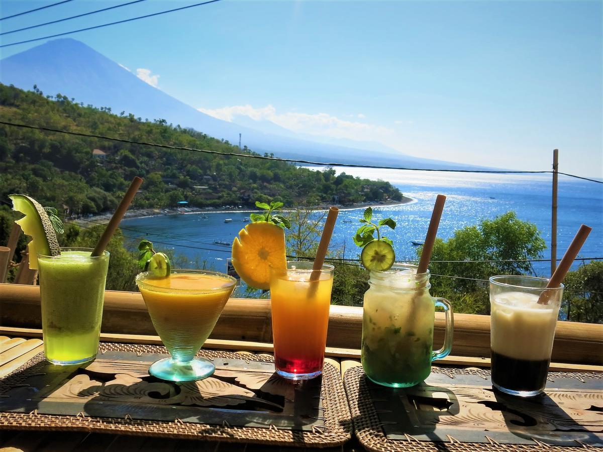 Pt Putra Momongan Menyelam Scuba Amed (Bali)