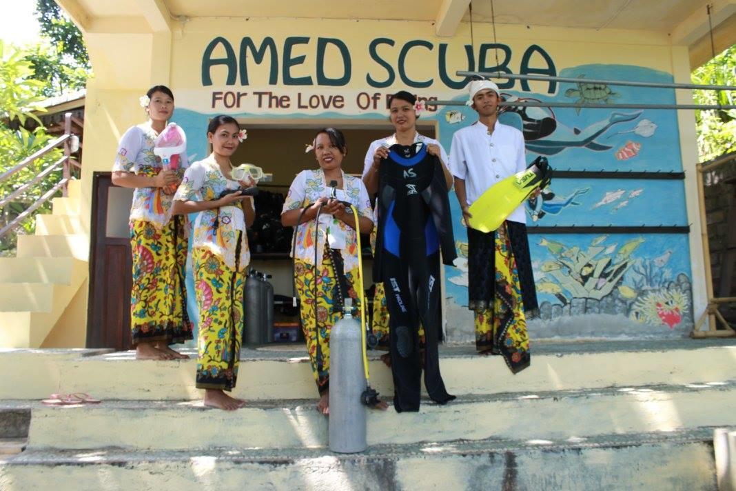Pt Putra Momongan Menyelam Scuba 2* Amed (Bali)