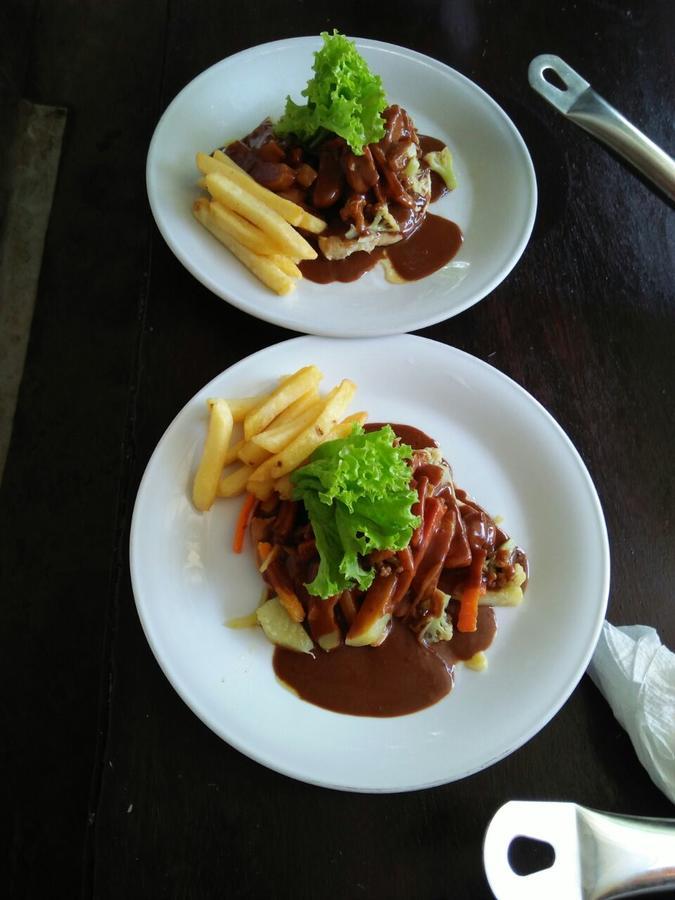 Made Roejas Homestay