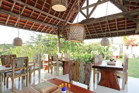 Breeze Village Holiday park 3*
