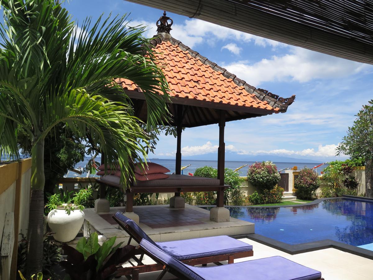 Ida * Amed (Bali)