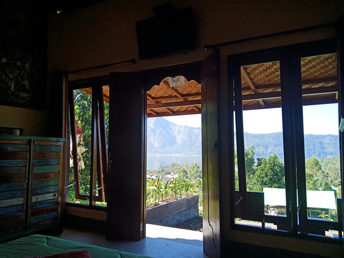 Black Lava And * Kintamani (Bali)