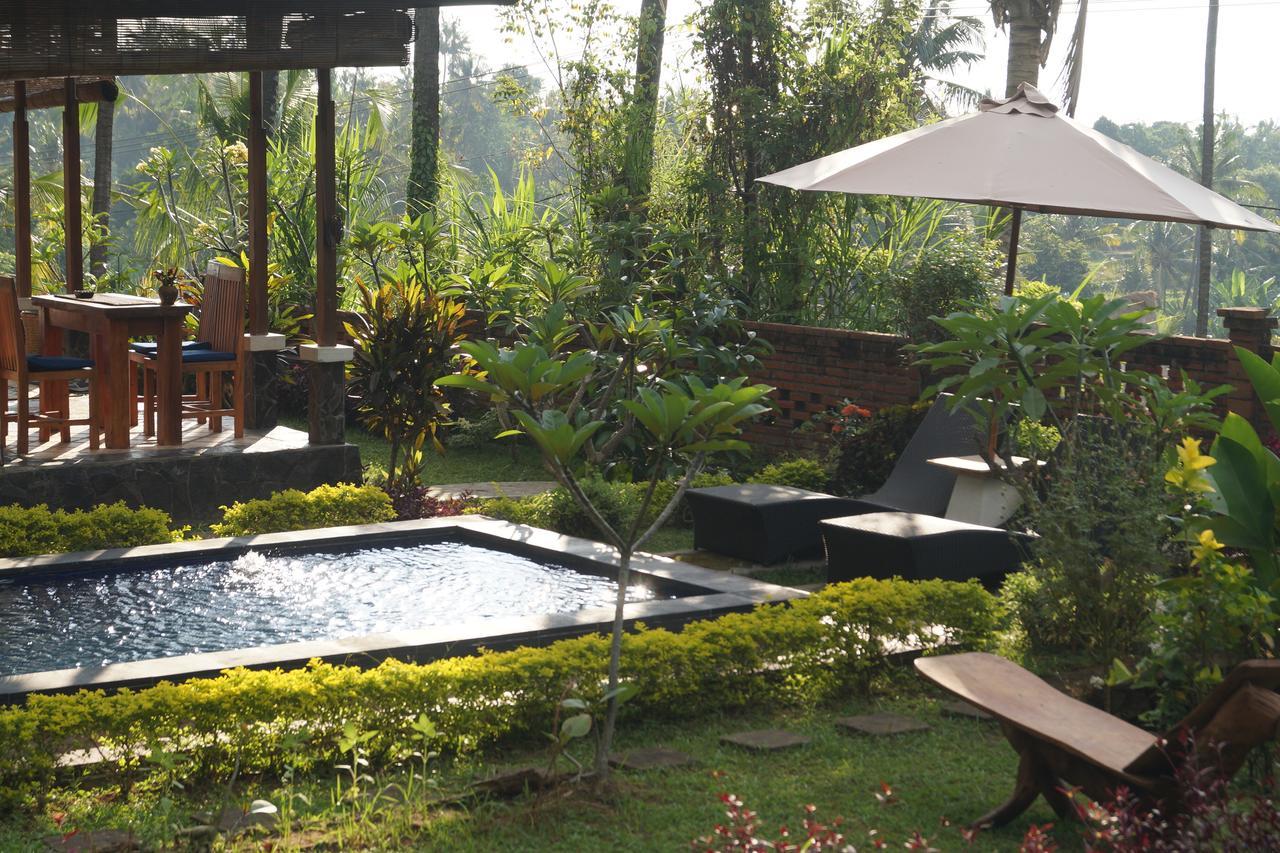 Holiday park Lafyu Bali Singaraja (Bali)