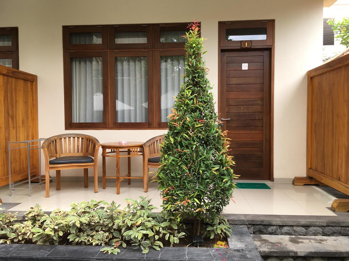 Guest house Agus Tri 2*