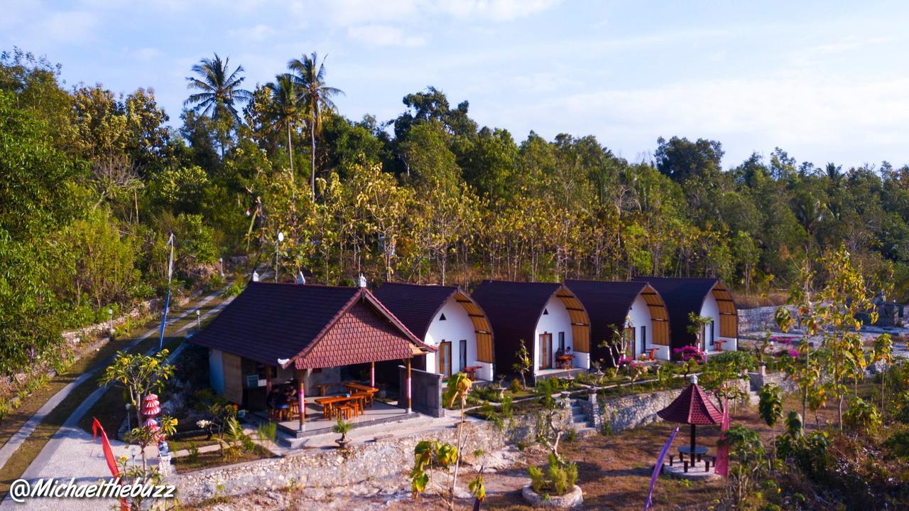 Penginapan Sebrang Hills Toyapakeh