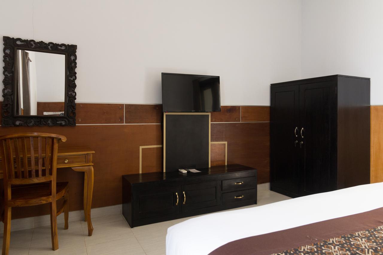 Guest house The Yogasari Seminyak (Bali)