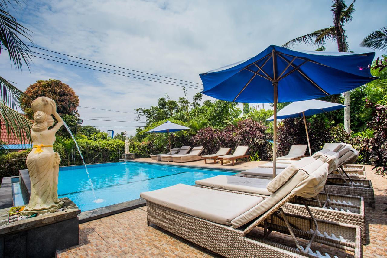 Taos House Nusa Guest house