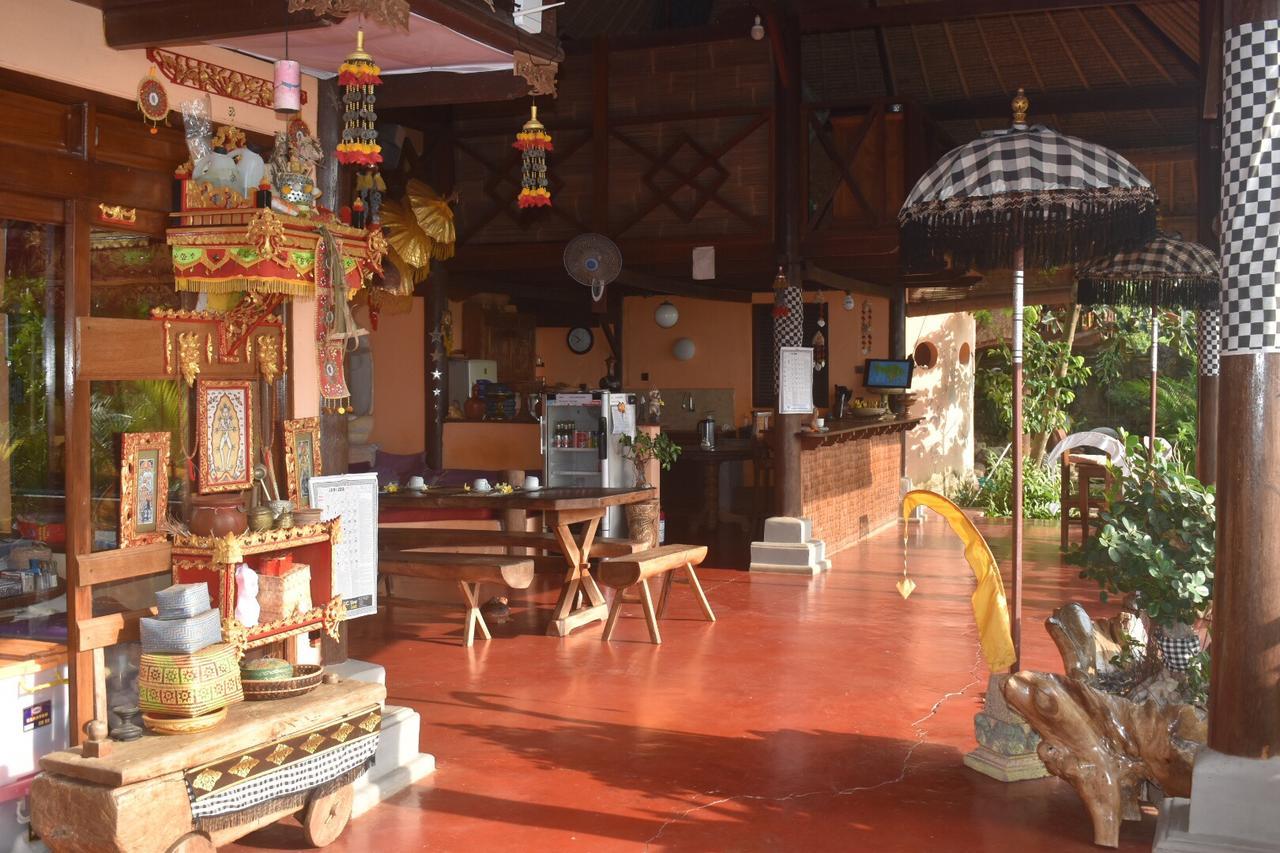 Manouria - Marcel Guest house