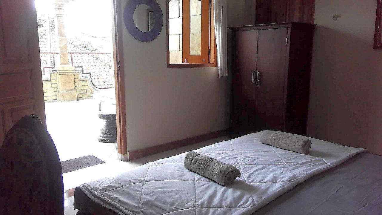 The Reinhold Bali Guest house