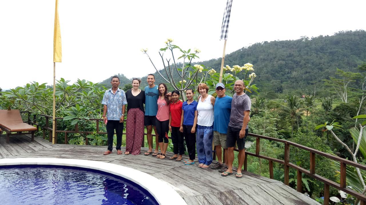 Villa Barong *