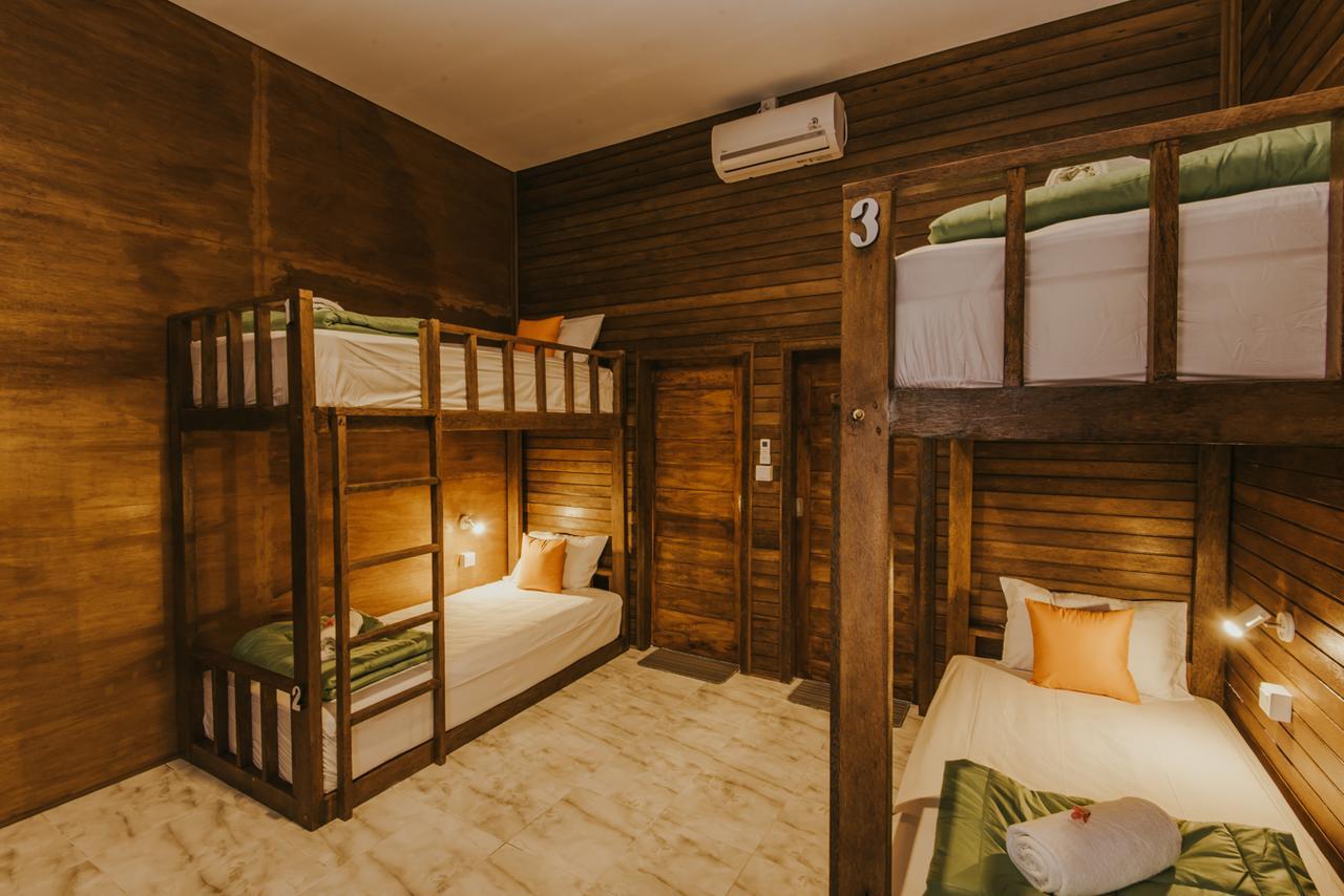 Devadav Hostel Nusa Lembongan (Bali)