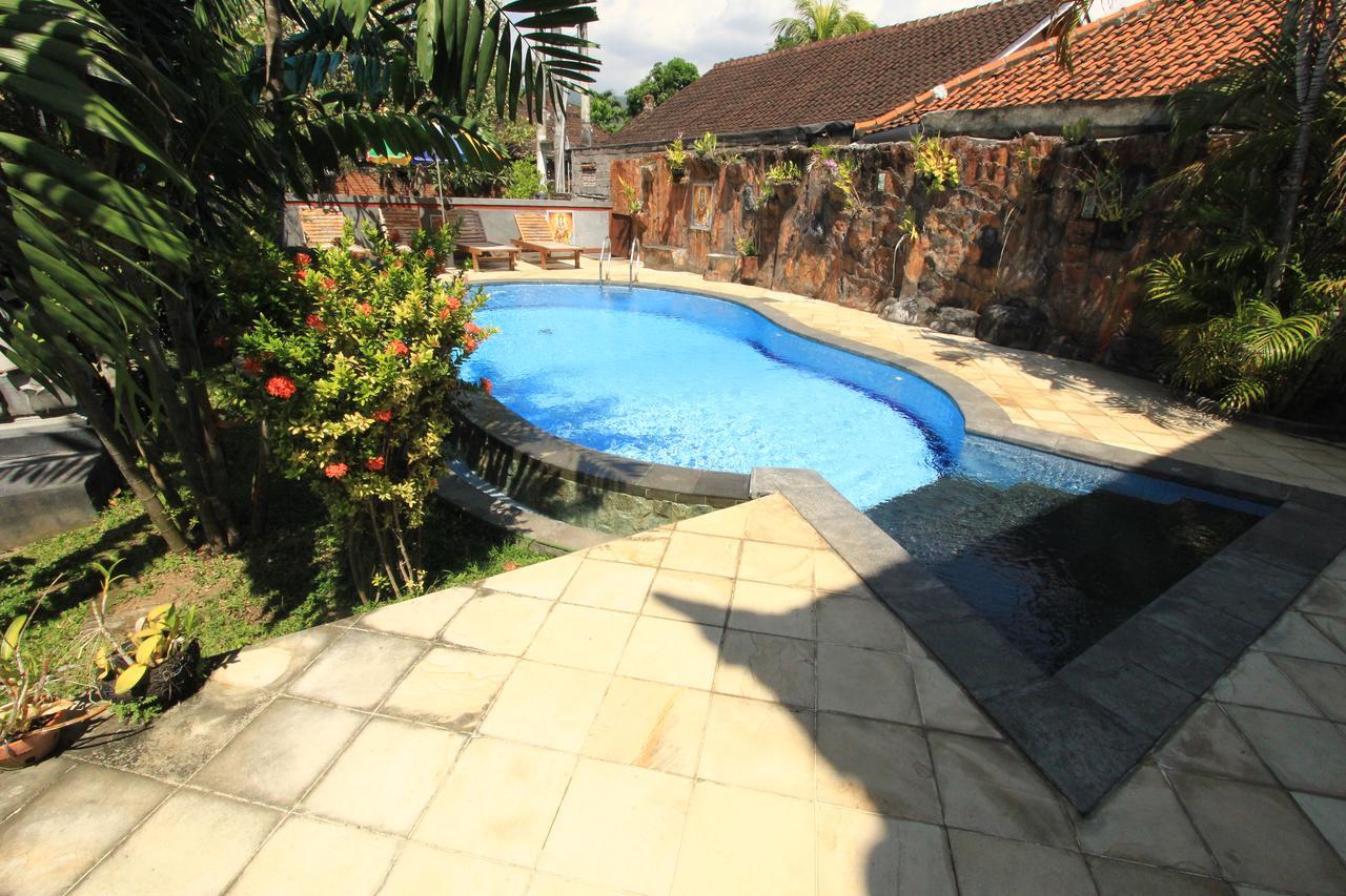 Pondok Wisata Elsa 2 Hotel 2*