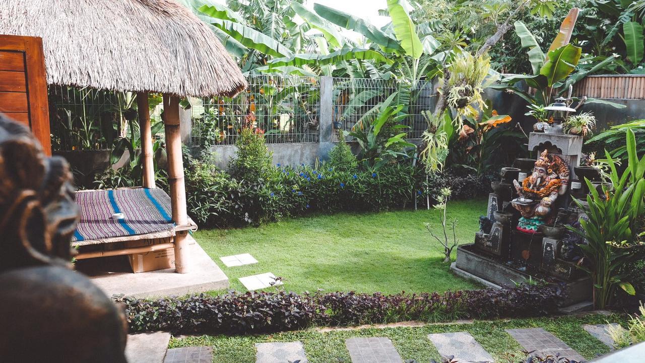 Pluto House Canggu (Bali)