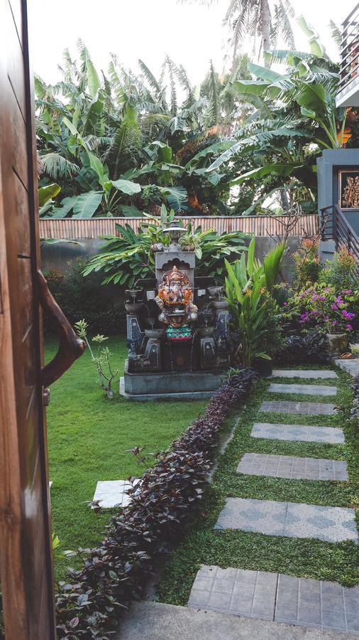 Homestay Pluto House Canggu (Bali)