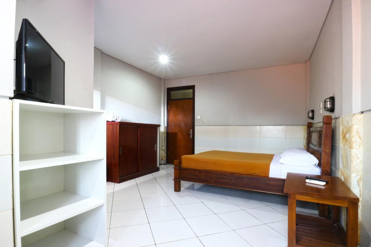 Kedin's 3* Seminyak (Bali)