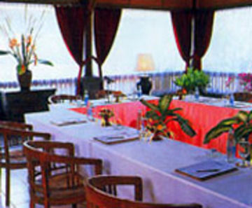 Aneka & Hotel 3*