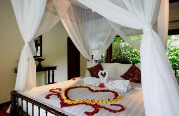 Beingsattvaa Veg.retreat 4*