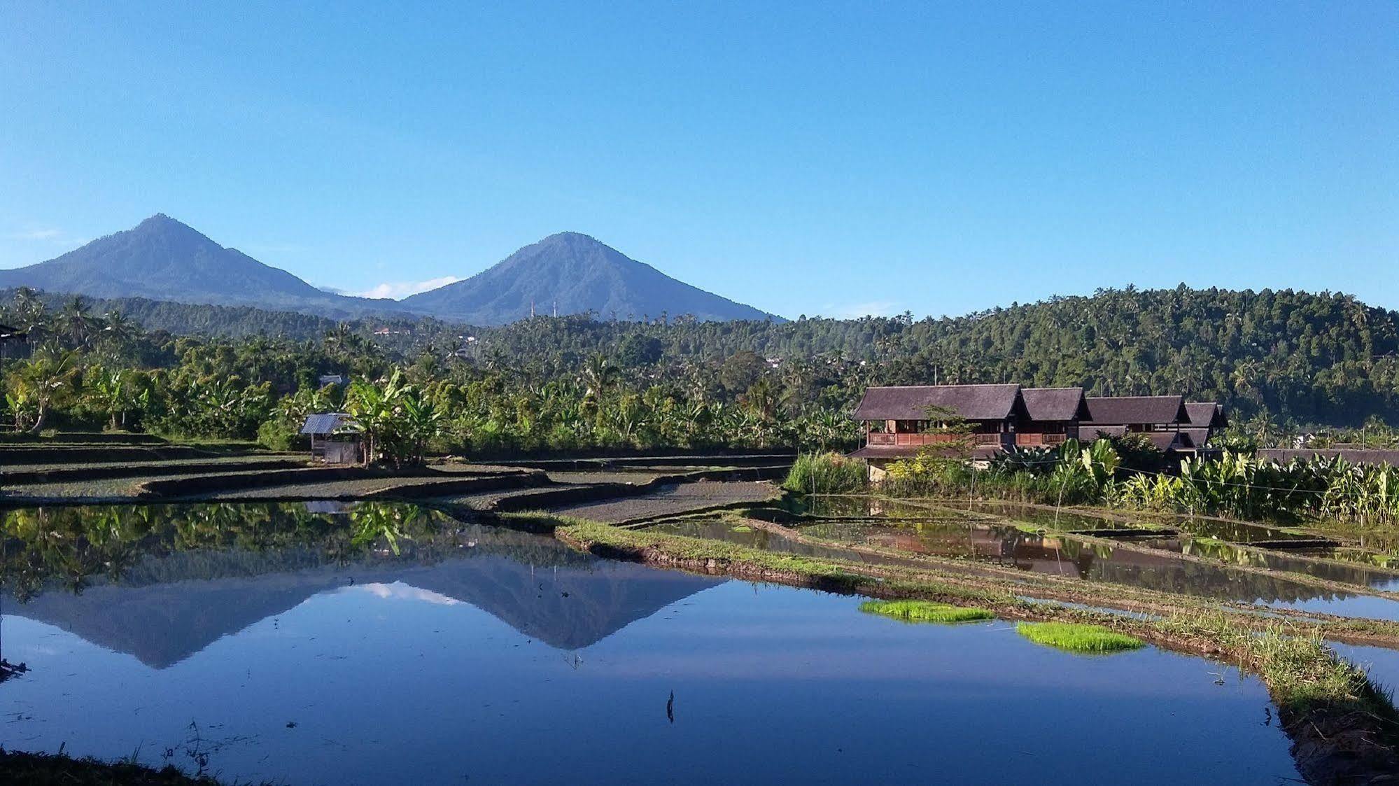 Sanak Retreat Bali Resort 4*