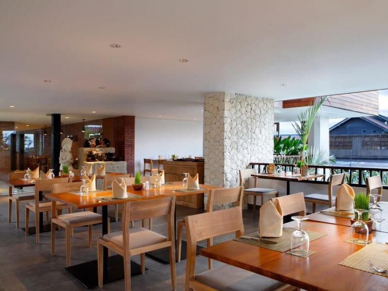 Hotel D'primahotel Petitenget 2 4*