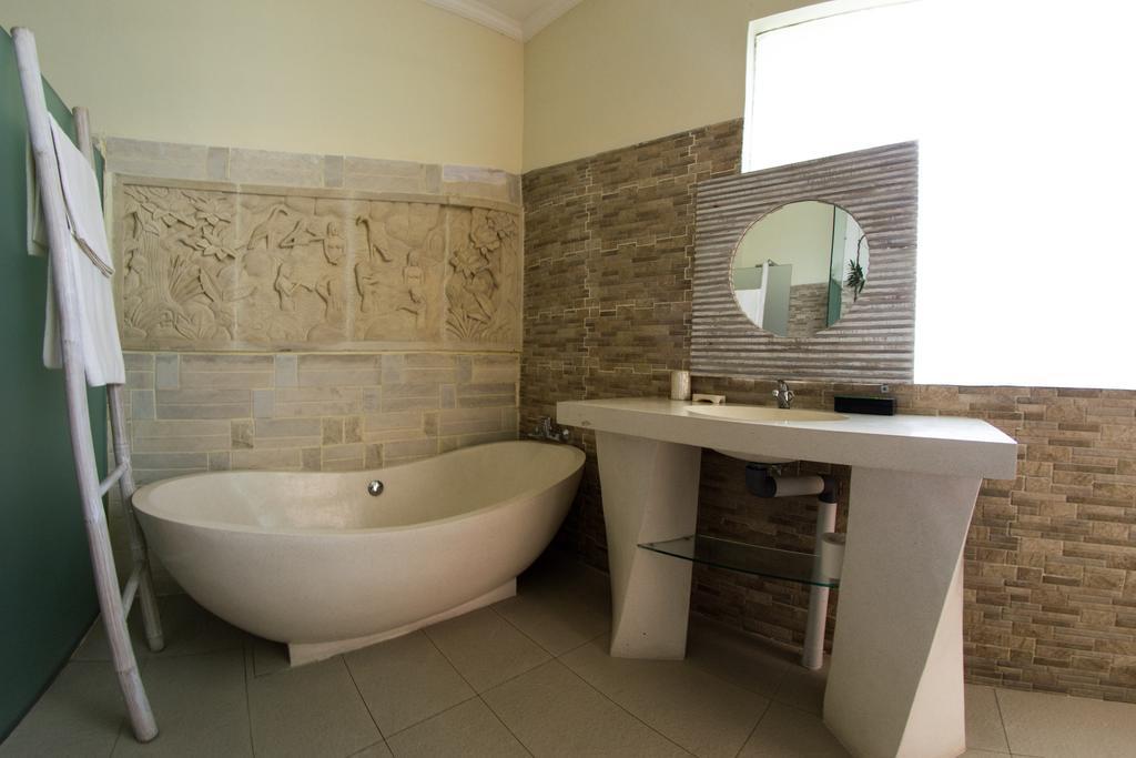 Bugis Abimanyu Villa Seminyak (Bali)