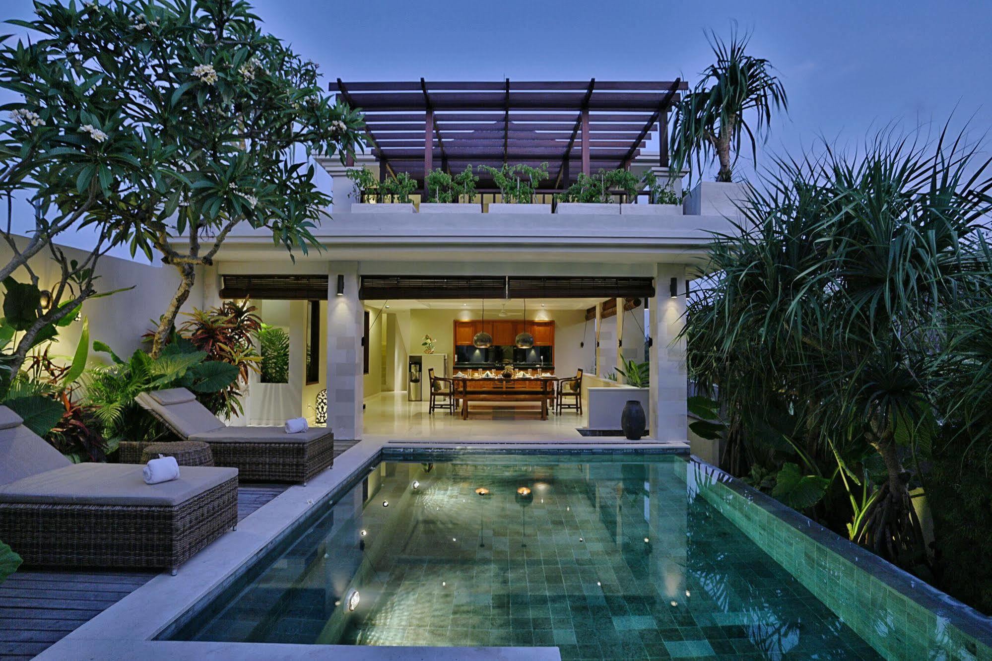 Villa Nikara *