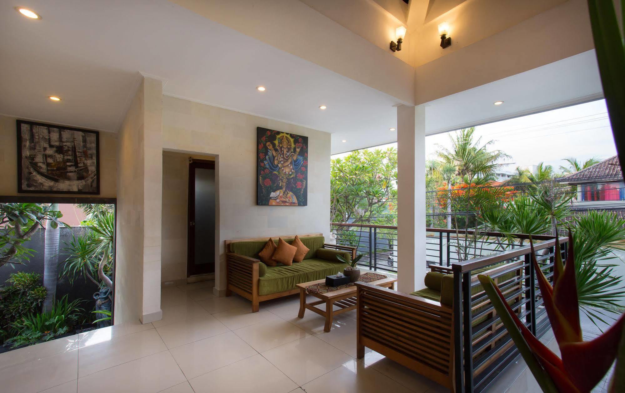 Sandi Agung * Seminyak (Bali)