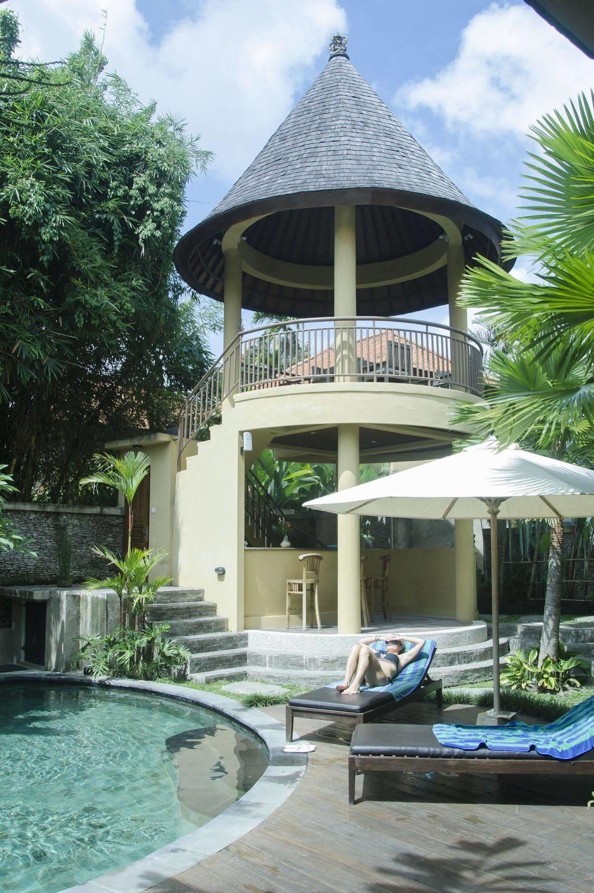 Wisma tamu Sonia 4*