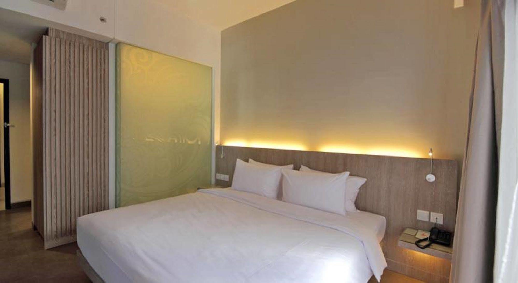 Santika Siligita Nusa Dua Hotel 3*
