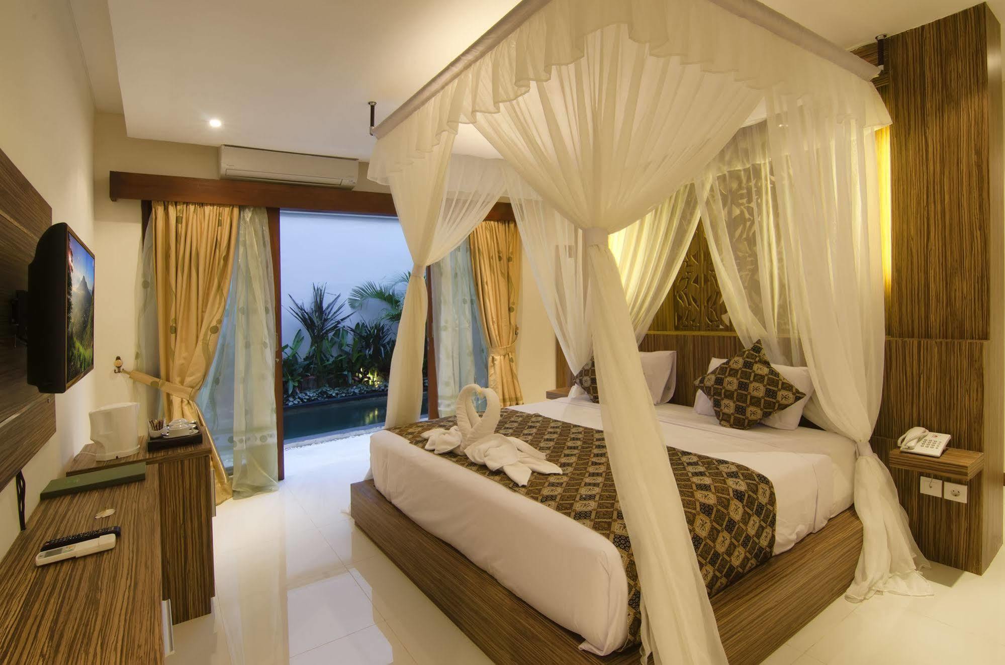 Villa The Widyas Bali Kerobokan (Bali)