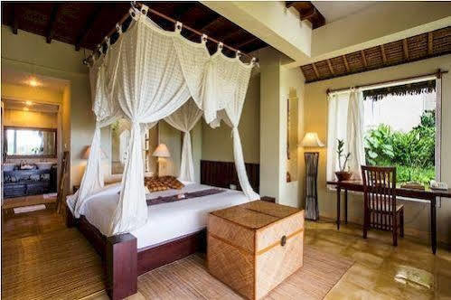 Guest house Surya Shanti Sidemen