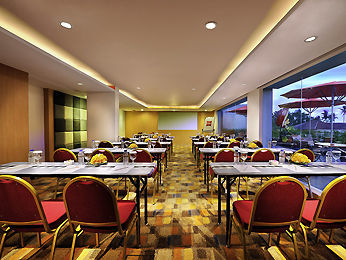 Hotel Ibis Bali Kuta 3*