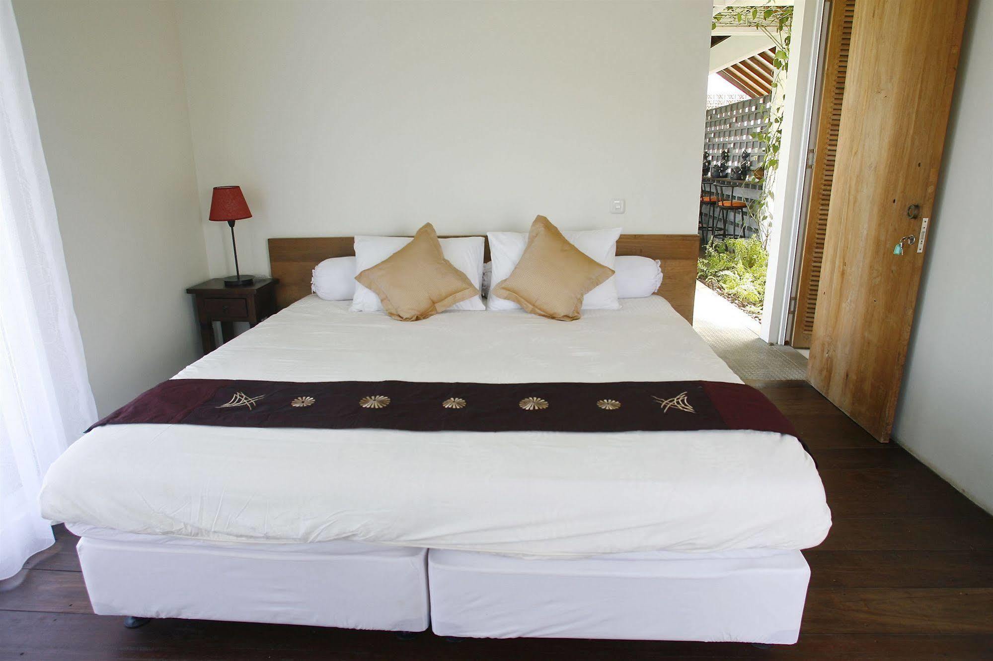 Charming 2 Bdr With Swimming Pool