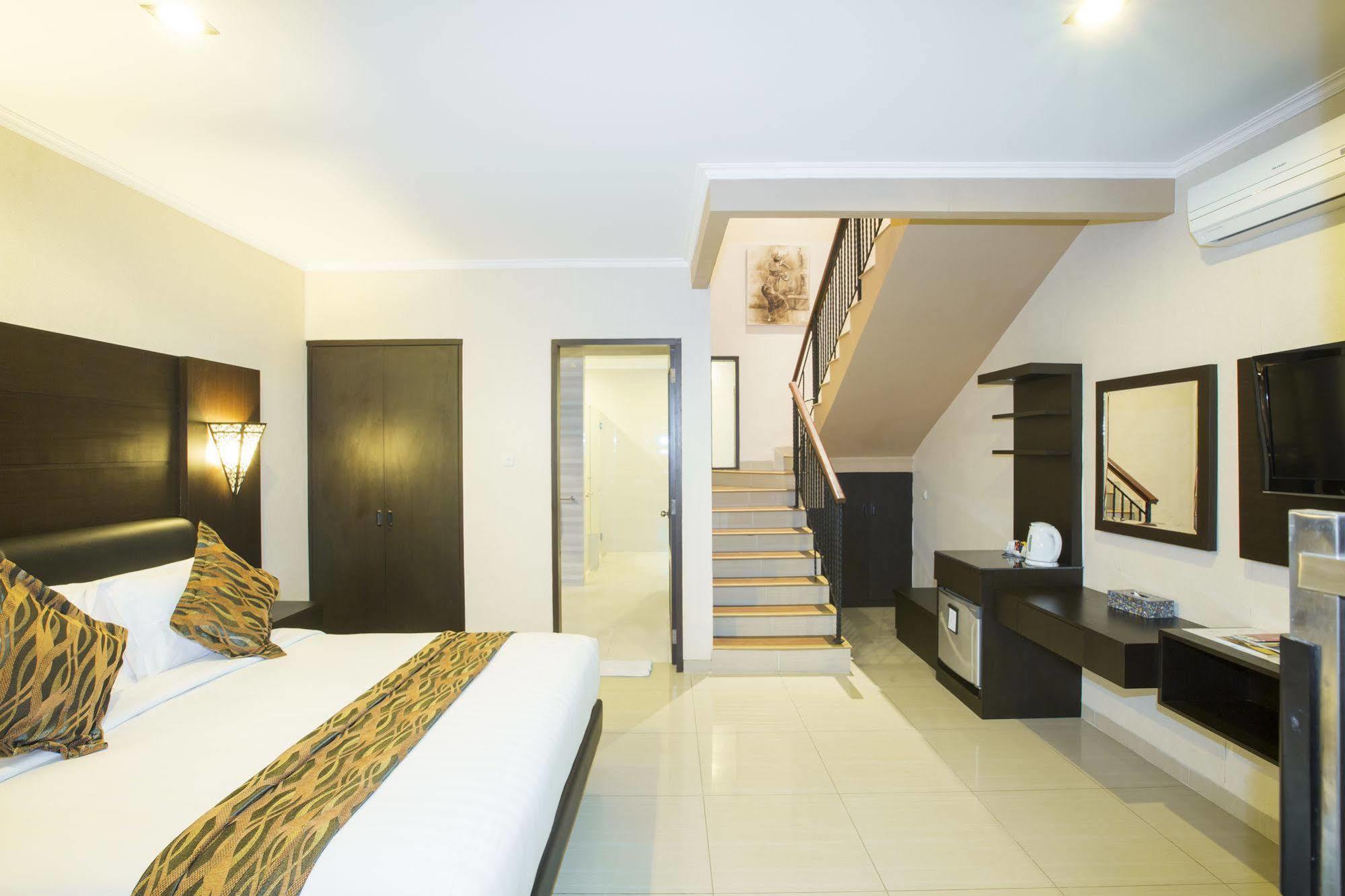 Holiday park Flamingo Dewata 4*