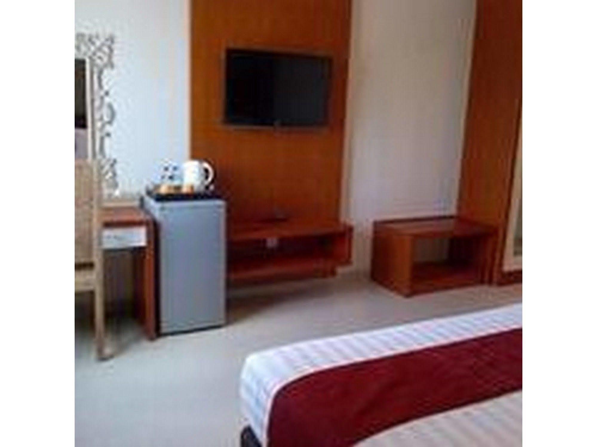 Svarna Hotel