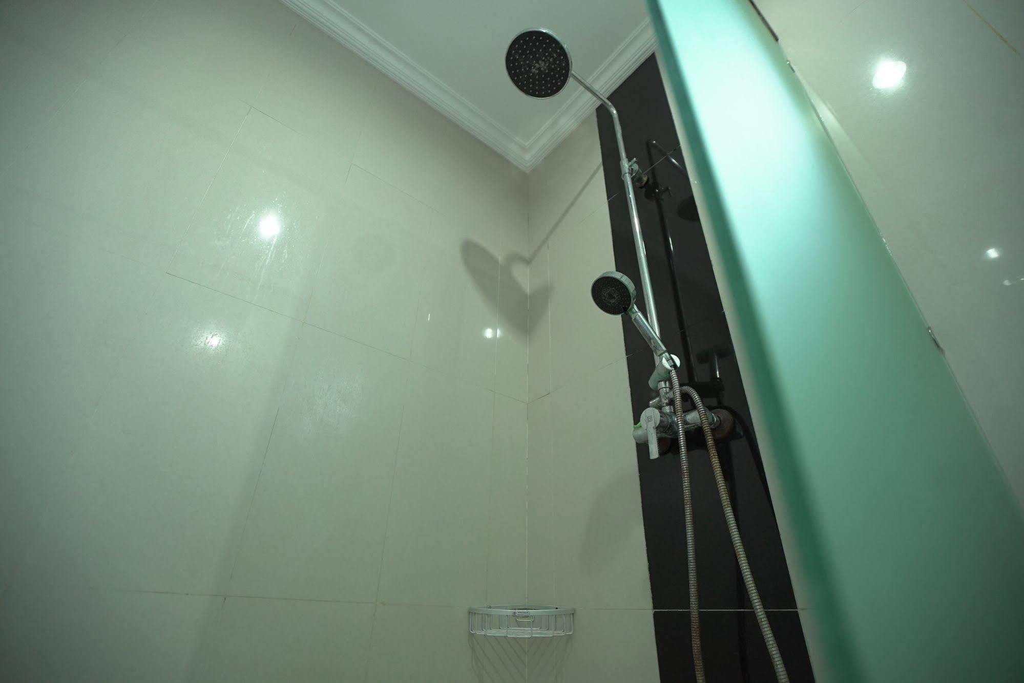 Hotel Rena Segara House