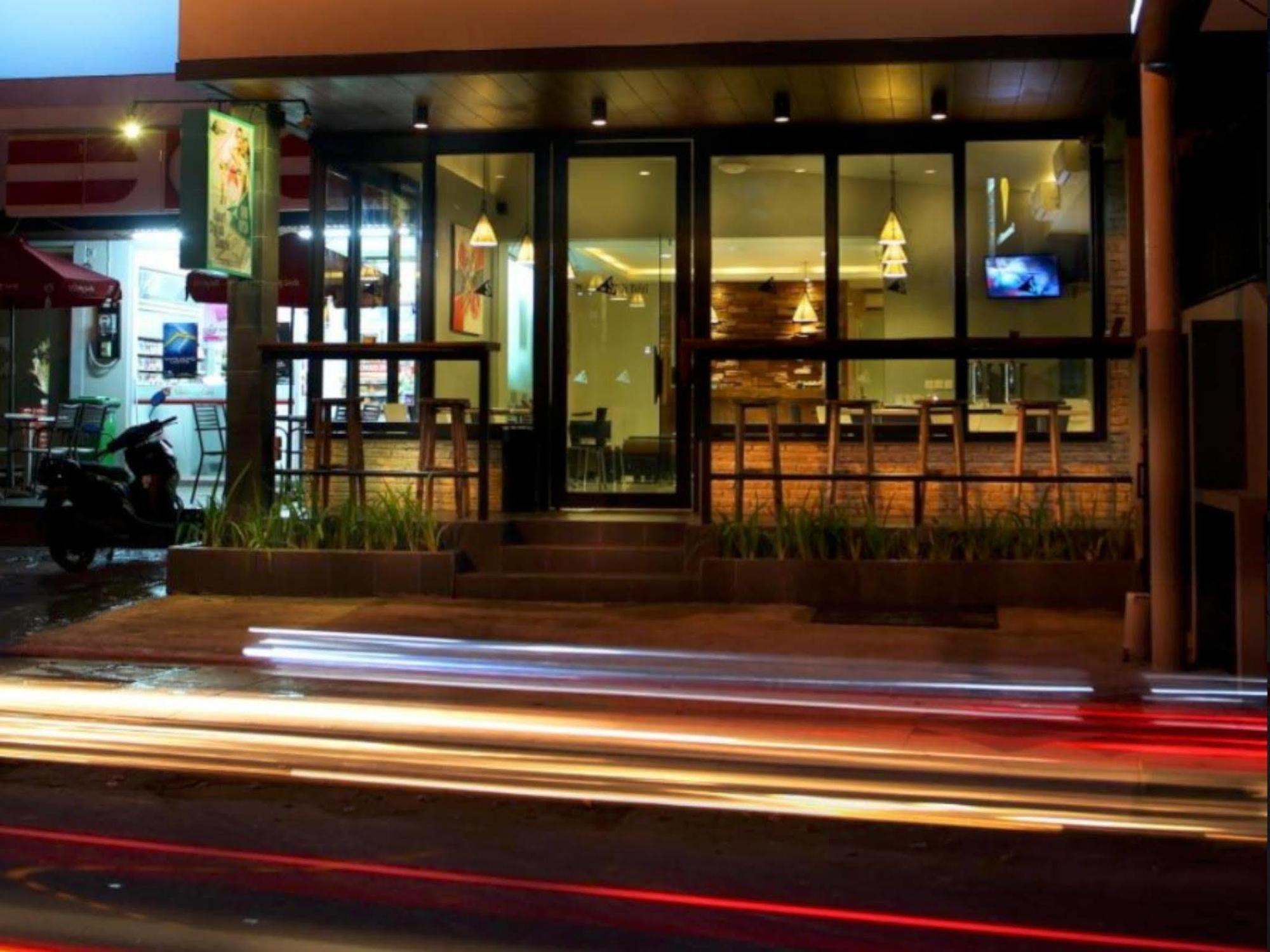 Oyo 2854 Cozy Hotel