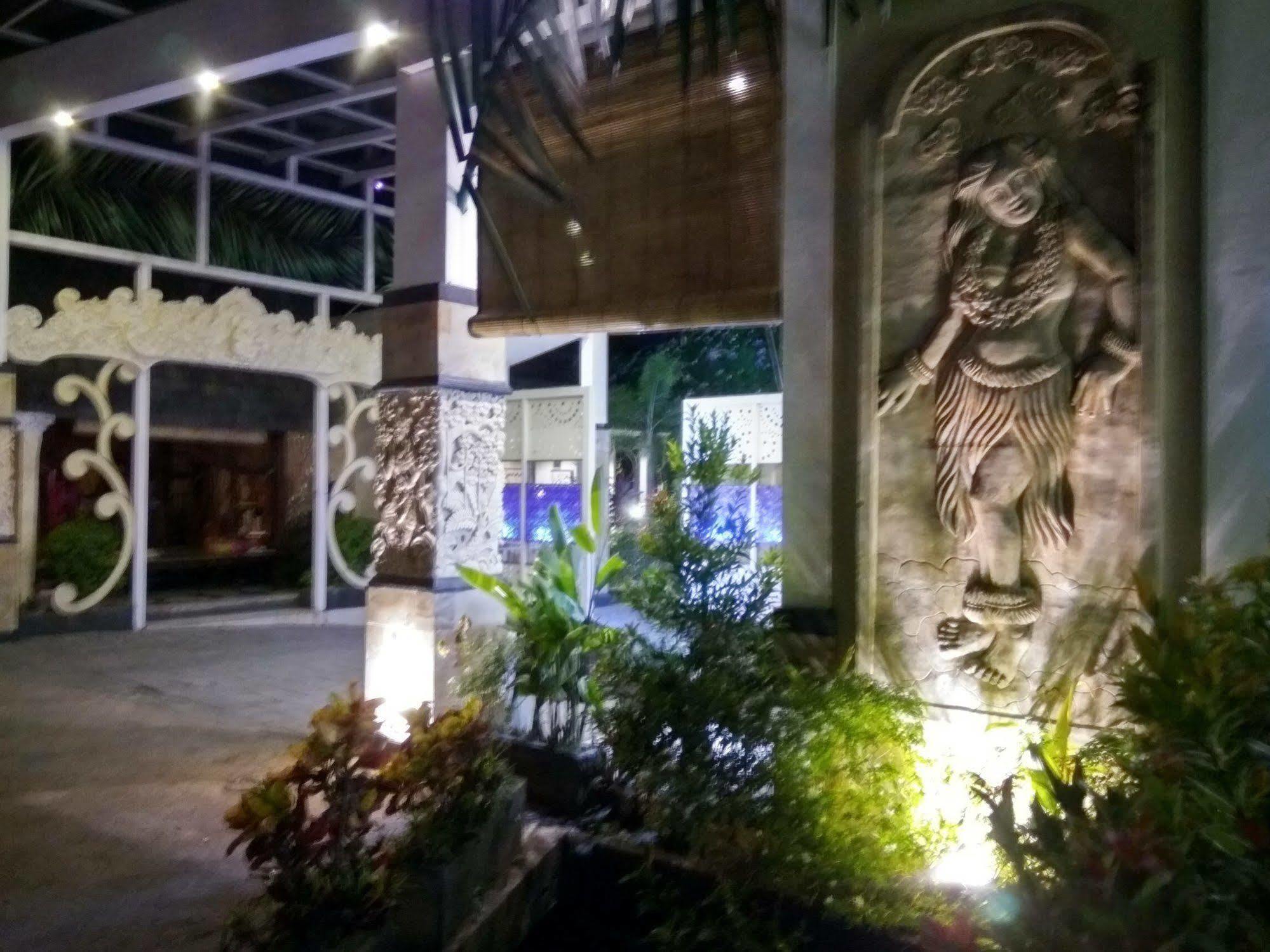 Hotel Hawaii Bali