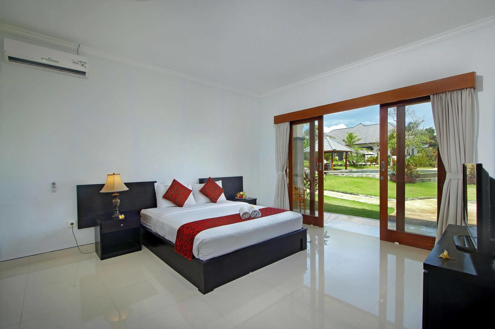 The Brothers Padang Padang Hotel 3*