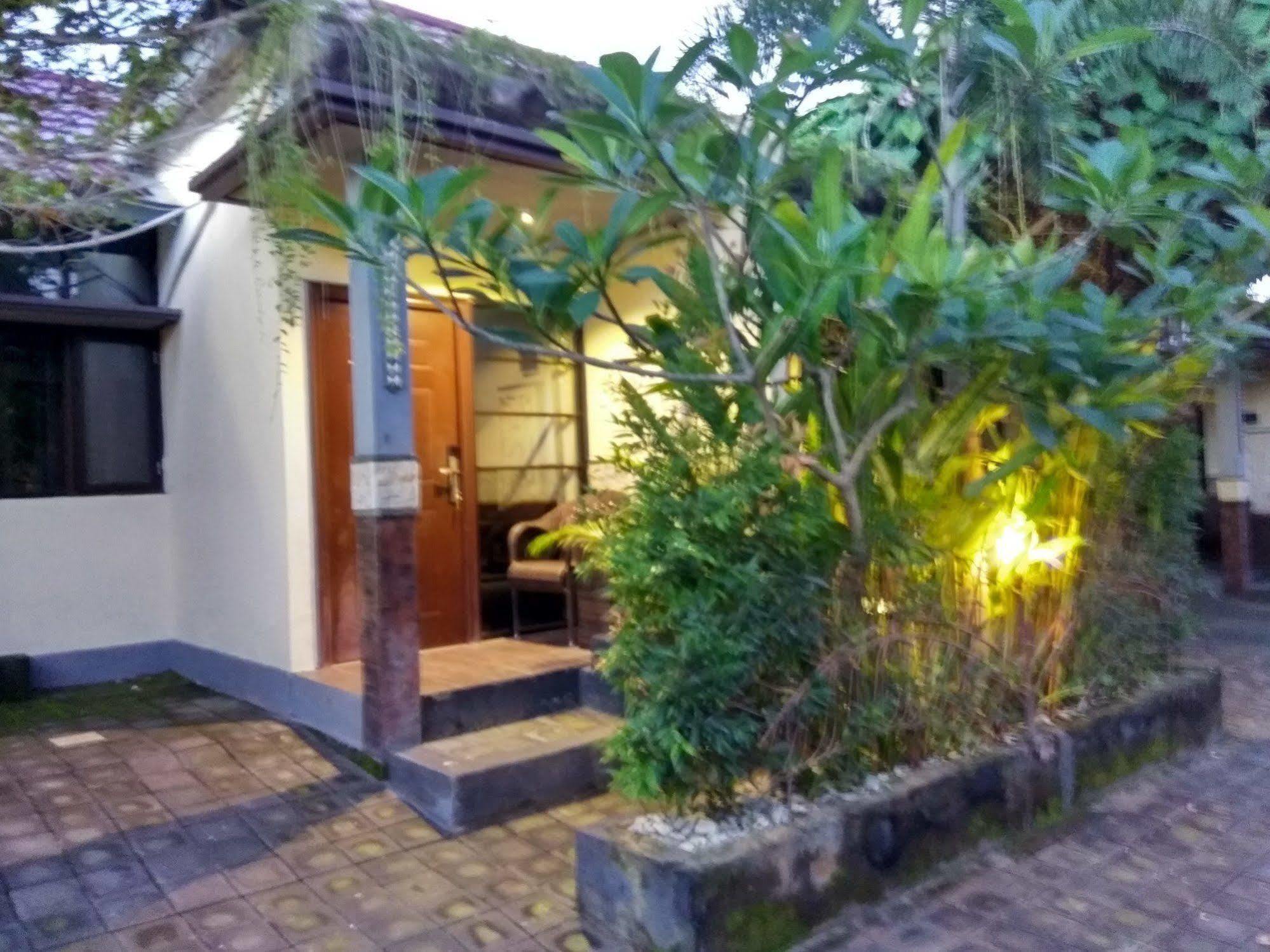 Hotel Hawaii Bali *