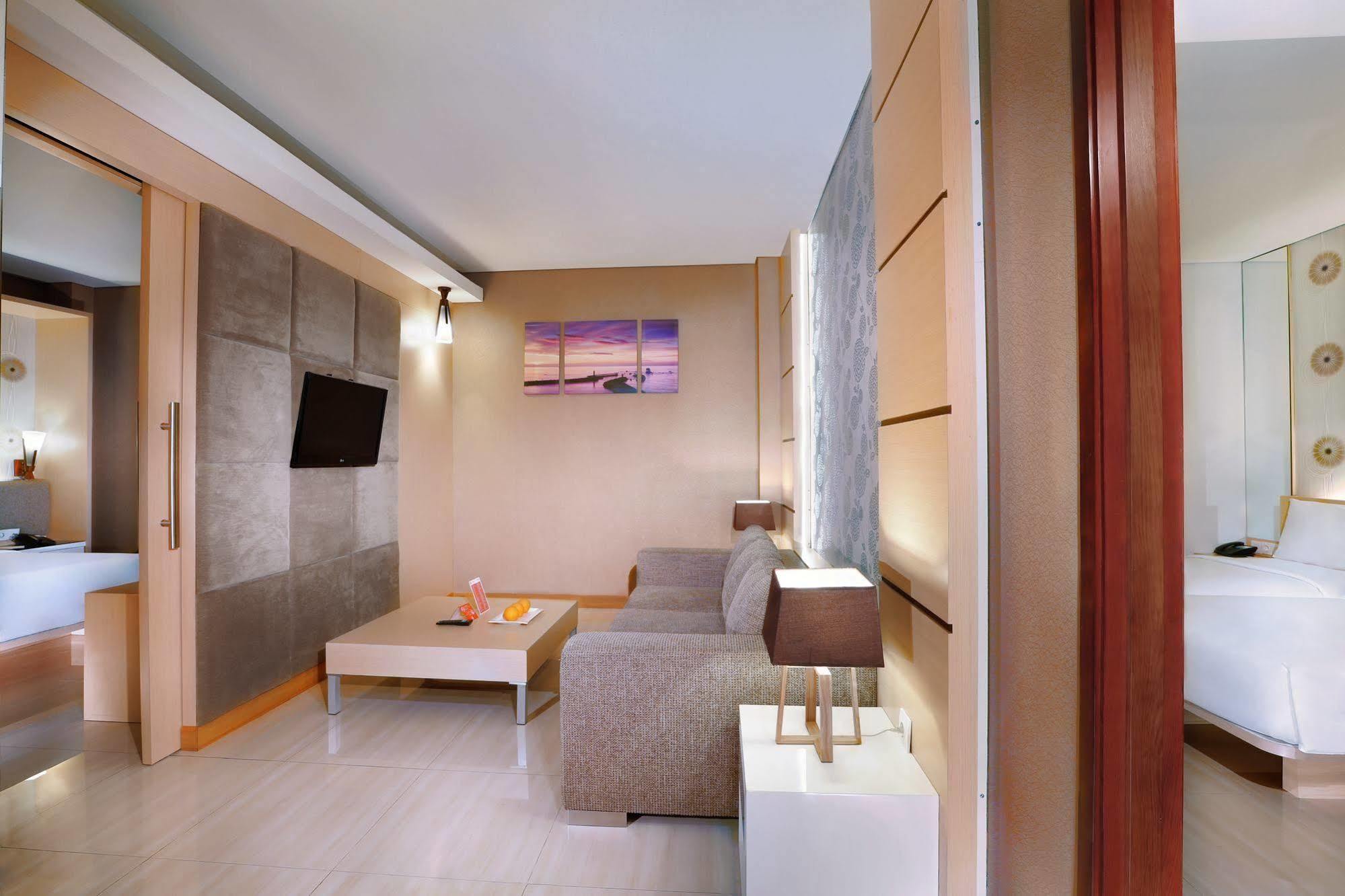 Hotel Sun Royal Kuta 3*