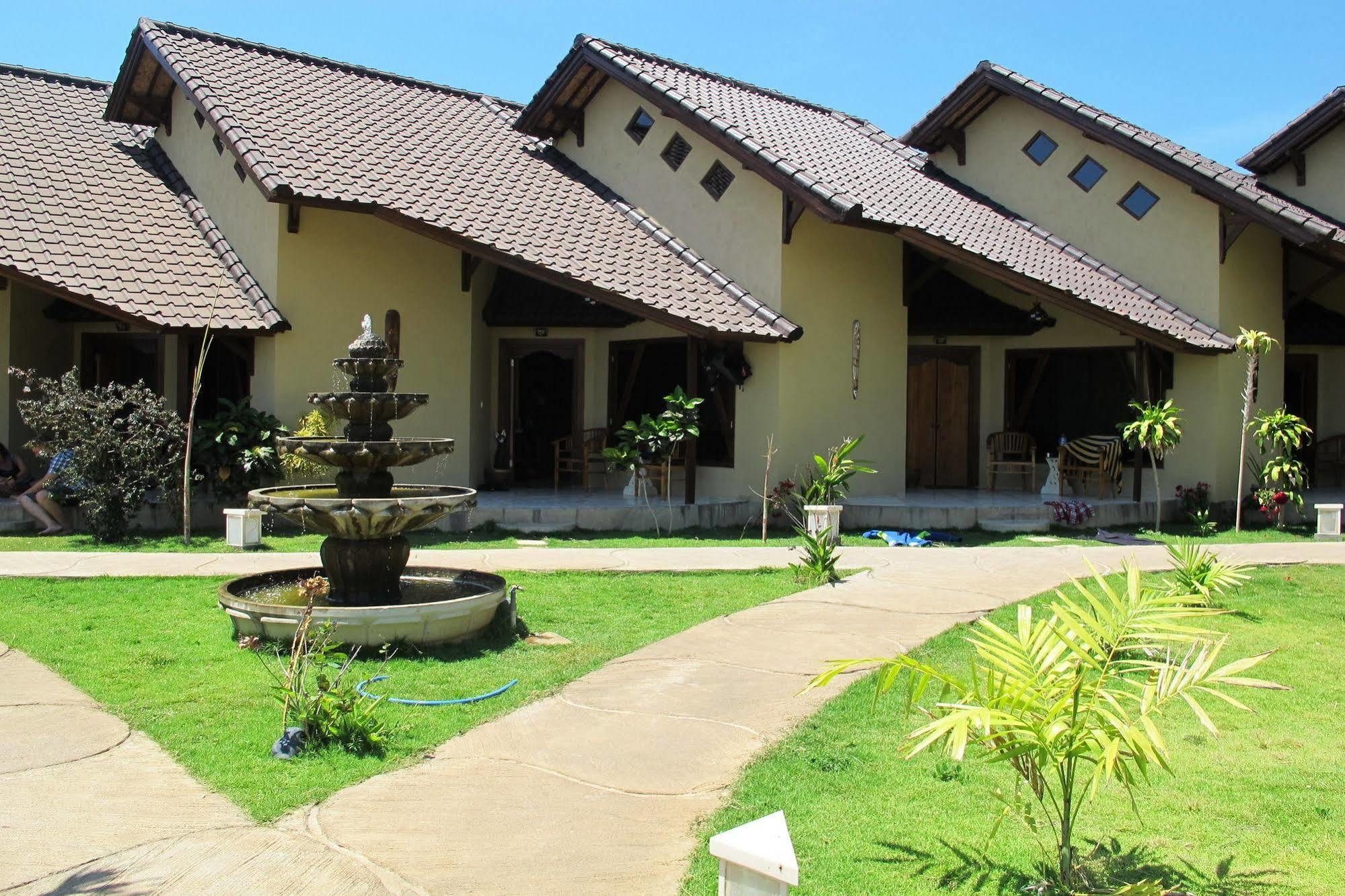 Uyah Holiday park 3*