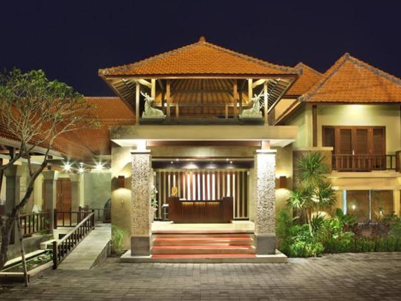 Adhi Jaya Hotel