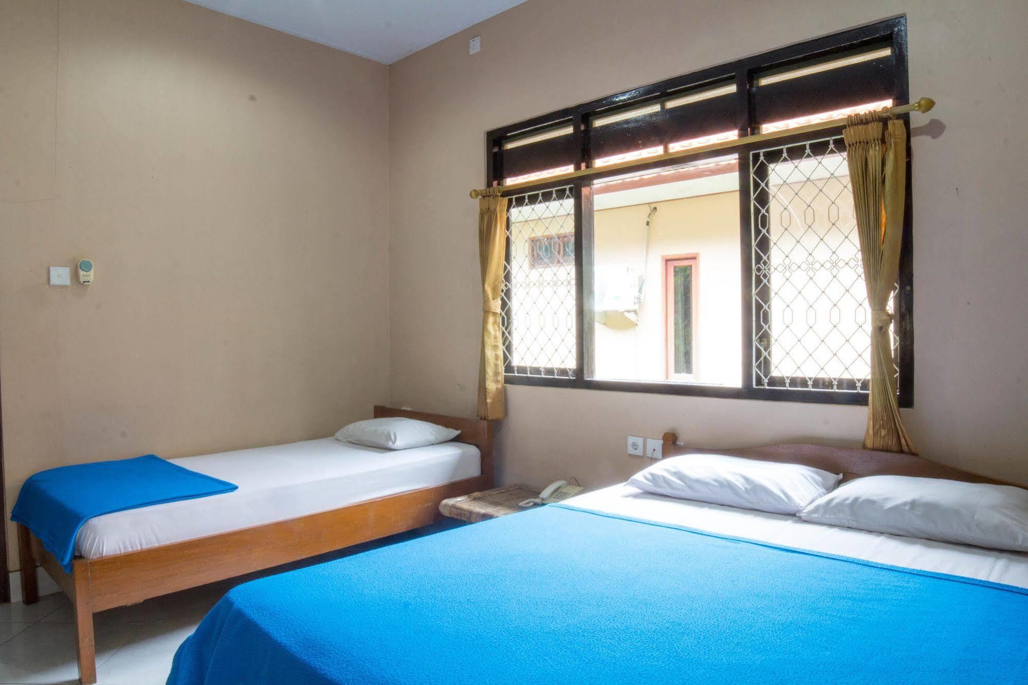Lusa At Kuta Hotel 3*