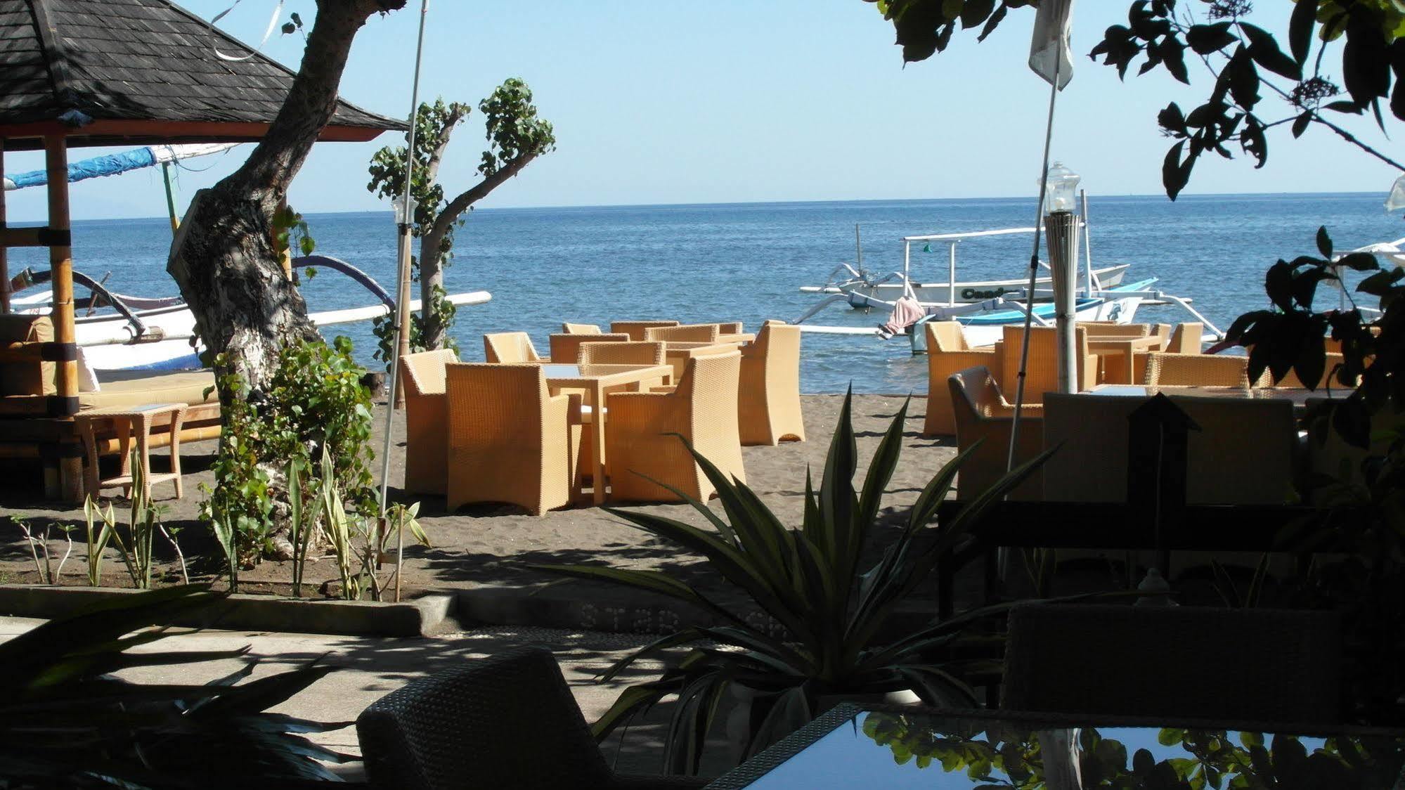 New Starlight 3* Lovina (Bali)