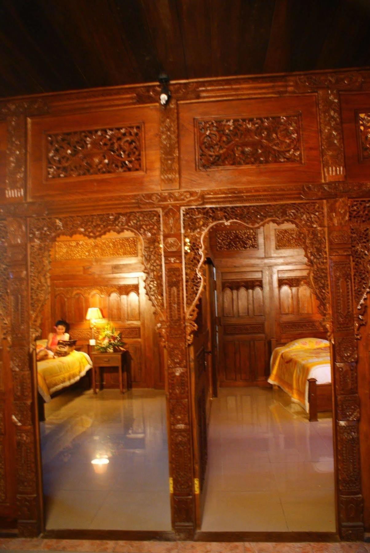 Suriwathi Hotel 3*