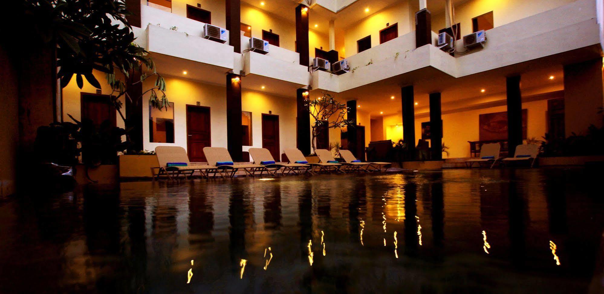 Nomad Hub Bali 3* Canggu (Bali)