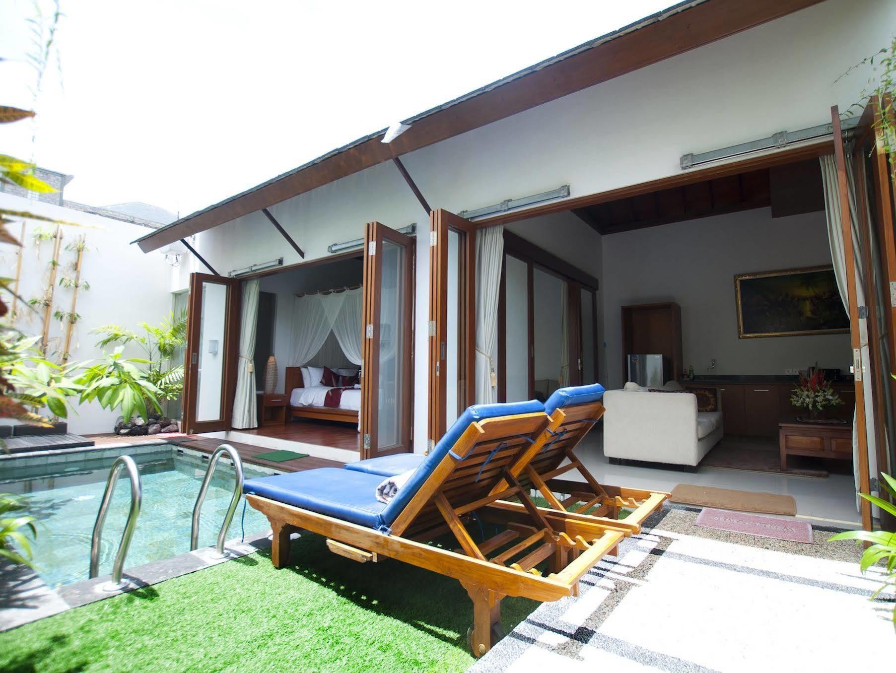 Bougainville Villa Seminyak (Bali)