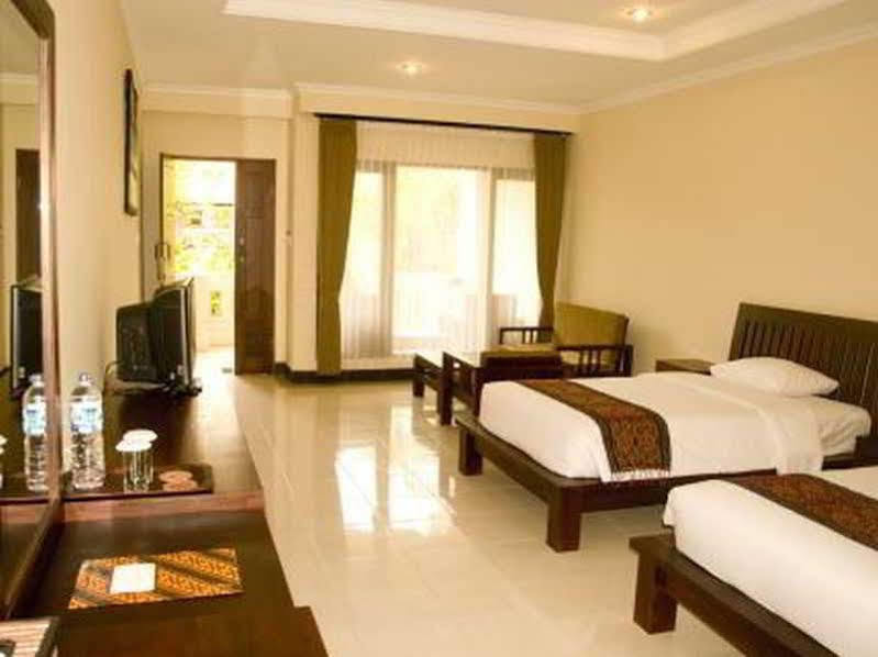 Hotel Kusuma 4*