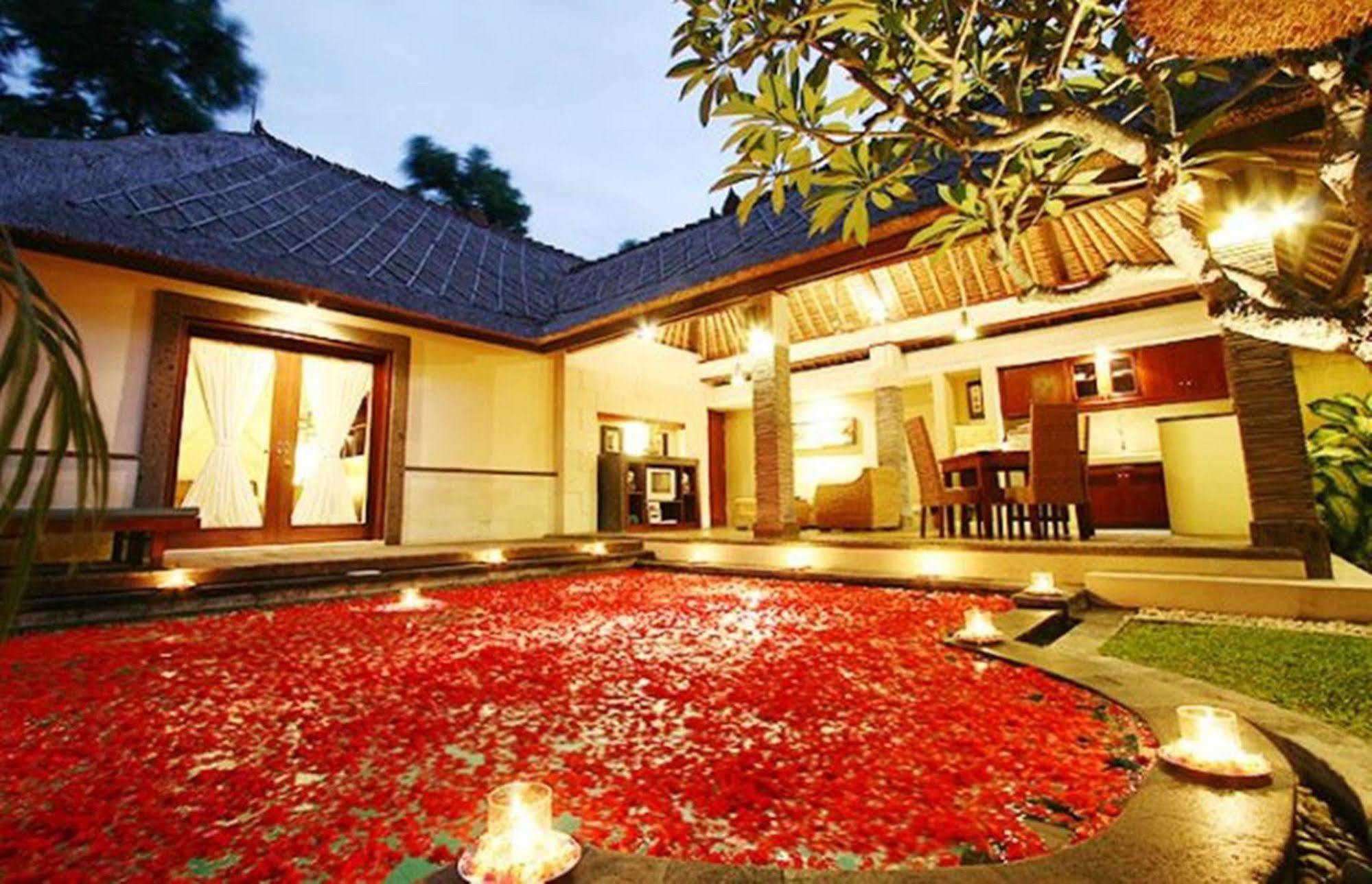 The Amasya Hotel Seminyak (Bali)