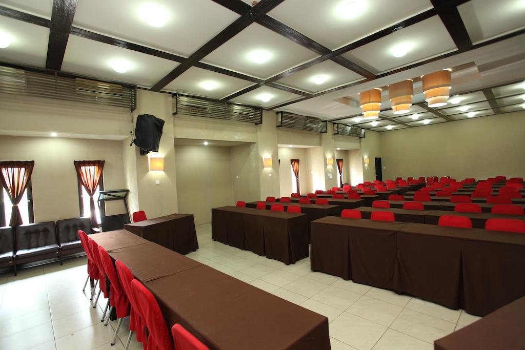 Hotel Agung